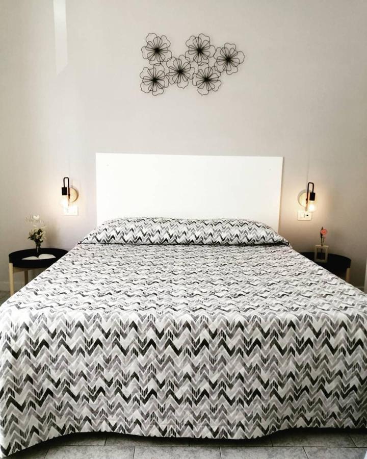 Il Magnolia Bed & Breakfast ฟรานคาวิลลา อัลมาเร ภายนอก รูปภาพ