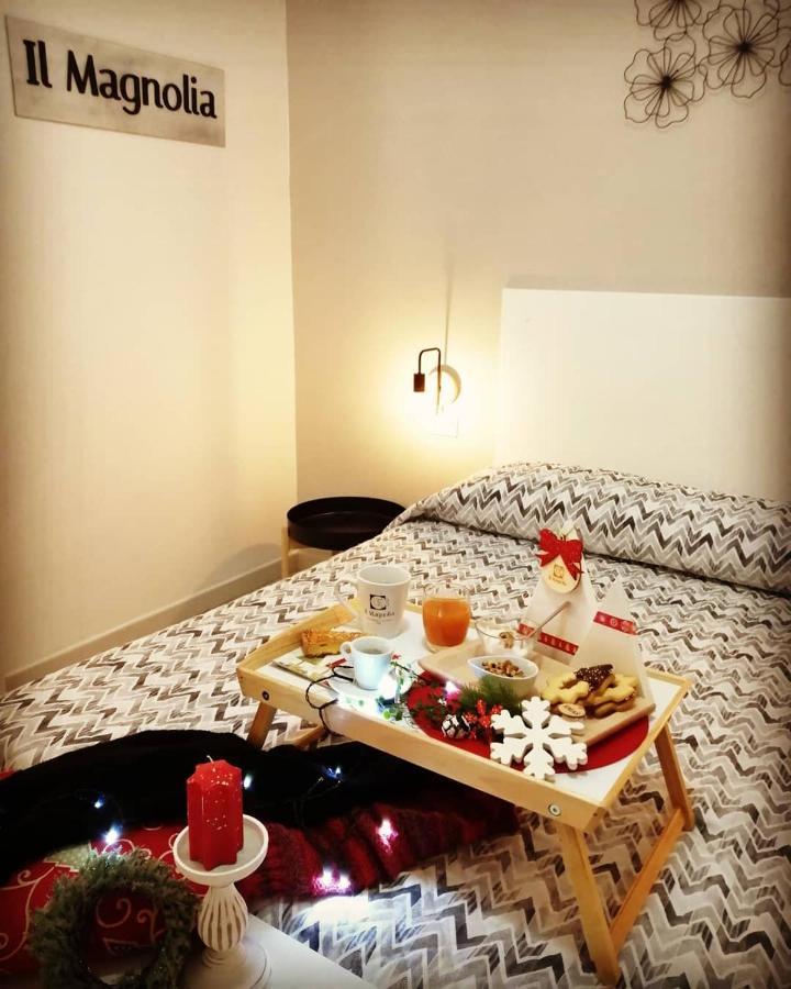 Il Magnolia Bed & Breakfast ฟรานคาวิลลา อัลมาเร ภายนอก รูปภาพ
