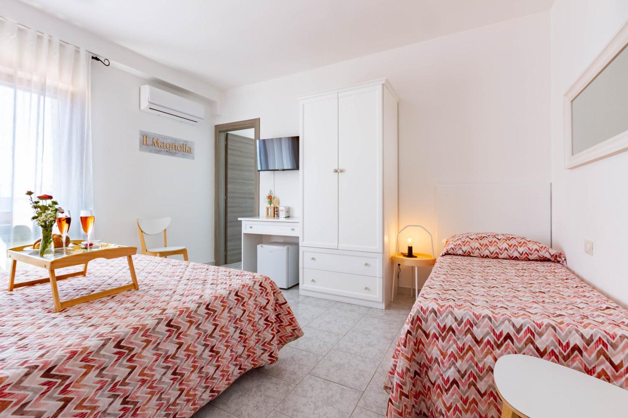 Il Magnolia Bed & Breakfast ฟรานคาวิลลา อัลมาเร ภายนอก รูปภาพ