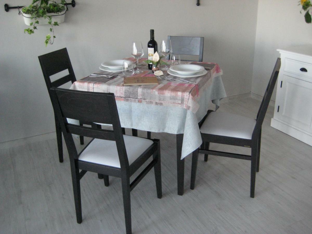 Il Magnolia Bed & Breakfast ฟรานคาวิลลา อัลมาเร ภายนอก รูปภาพ